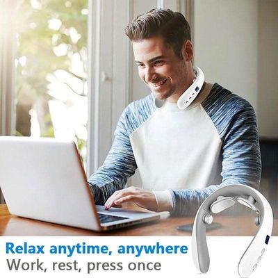 Massaggio del collo con funzione di fisioterapia a infrarossi