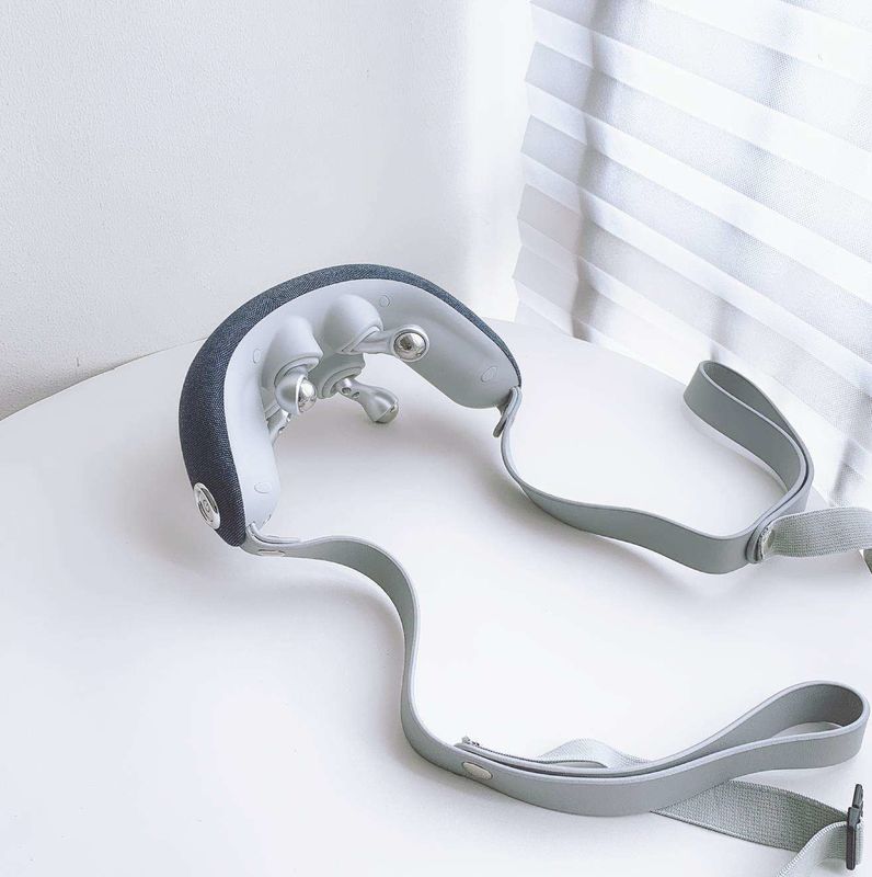Massaggiatore elettrico per il collo e la spalla con calore e design portatile